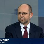 Przydacz: jedyne o czym myśli minister finansów, to jakie podatki dołoży