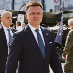 Marszałek Hołownia drwi z pytań o dostęp mediów: „Cierpienie na pluszowym krzyżu”