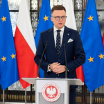 „Nie jest pan już showmanem!” – Starcie naszego reportera z Hołownią. WIDEO