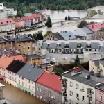 Trwa sprzątanie ulic po tragicznej powodzi – Kłodzko