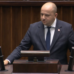 Matecki: czas, żeby cały obóz Tuska przeprosił ministra Macierewicza!