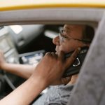 Gdy taksówkarz usłyszał to od dziewczynki, od razu zareagował. Zobacz!