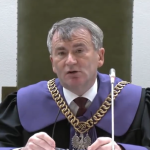 Prezes Izby Karnej wbija szpilę rządzącym!