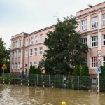 Wciąż nie wszystkie placówki oświatowe działają po powodzi