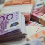 Prof. Raczkowski: jeżeli wydamy do 25 proc. z KPO to będzie to optymistyczny wynik. Internauci bezlitośni dla rządu