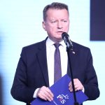 Błaszczak mocno o wiceszefie MON: rządzący, by przykryć niekompetencję zajmują się hejtem