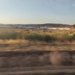 Rząd chce umieścić imigrantów na terenie zamkniętego lotniska