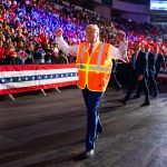 Donald Trump: 250 milionów ludzi, to nie są śmieci!