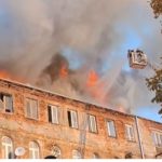 Pożar kamienicy na warszawskiej Pradze!