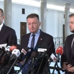 Błaszczak o Tusku: pełni rolę chłopca do bicia w Unii Europejskiej