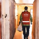 Caritas od początku pomaga powodzianom: 6 mln zł, 355 ton produktów i 4 tys. wolontariuszy