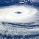 Ewakuacja prawie miliona osób. Trwa walka z czasem