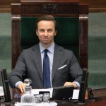 Zaprosili, ale, jak zapewniają – nie cieszyli się. Krzysztof Bosak w ambasadzie Niemiec