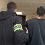 Za usiłowanie zabójstwa policjantów grozi mu dożywocie