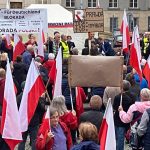 Protest przeciw sprzedaży polskich spółek podmiotom niemieckim