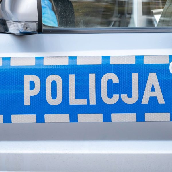 Kolejny atak na policjantów. Oddano strzały