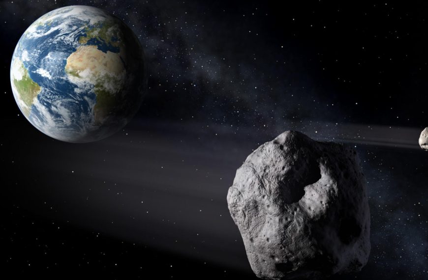 Potężna asteroida zbliża się do Ziemi