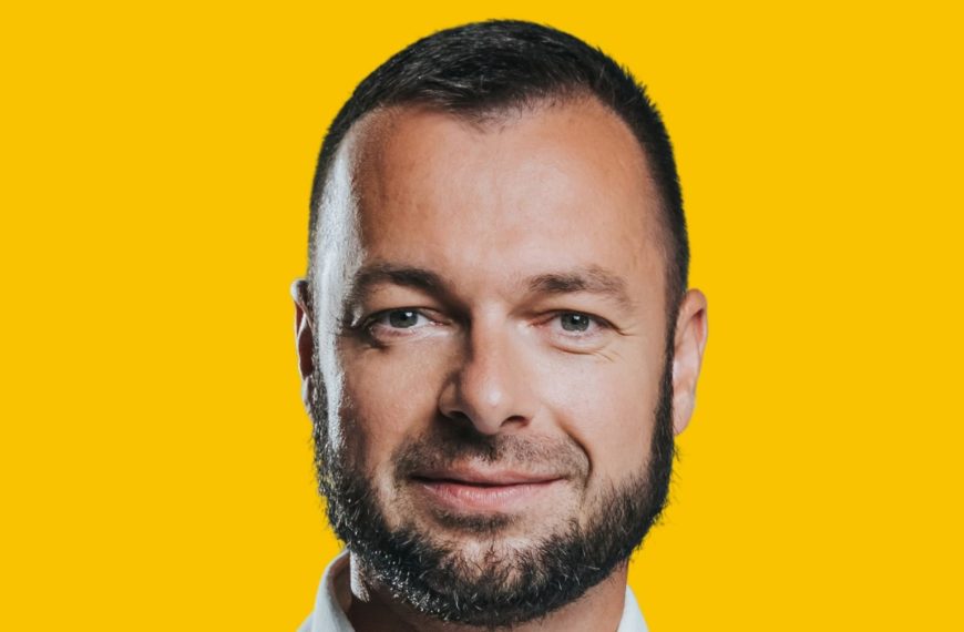 Poseł od Hołowni uderza w krwiodawców! Uważa, że nadużywają …