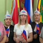 Czapeczki z folii aluminiowej miały chronić przed NATO