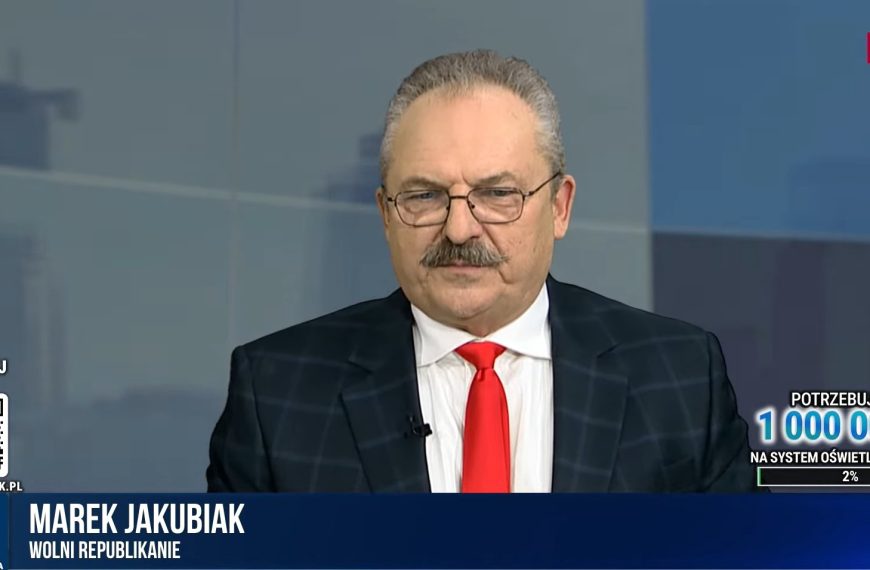 Jakubiak: Trzaskowski i Sikorski, dyplomatycznie rzecz biorąc, okładają się po głowach