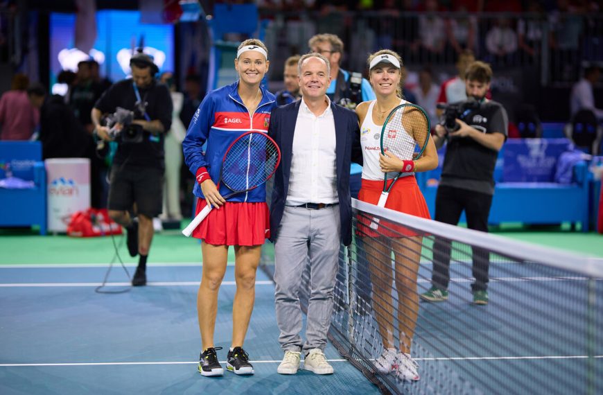 Billie Jean King Cup – Polki remisują z Czeszkami 1:1 po wygranej Świątek