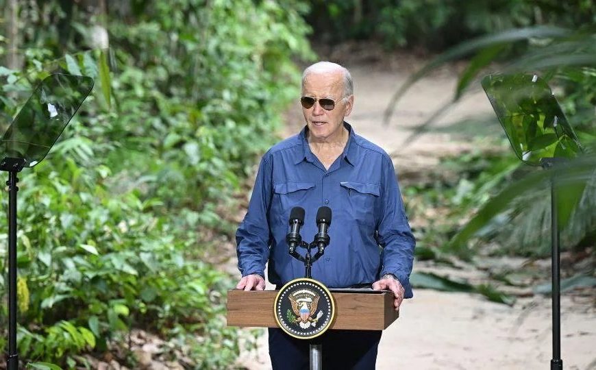 Biden znowu układa agendę Trumpowi. Ma rozmach: Chiny, klimat