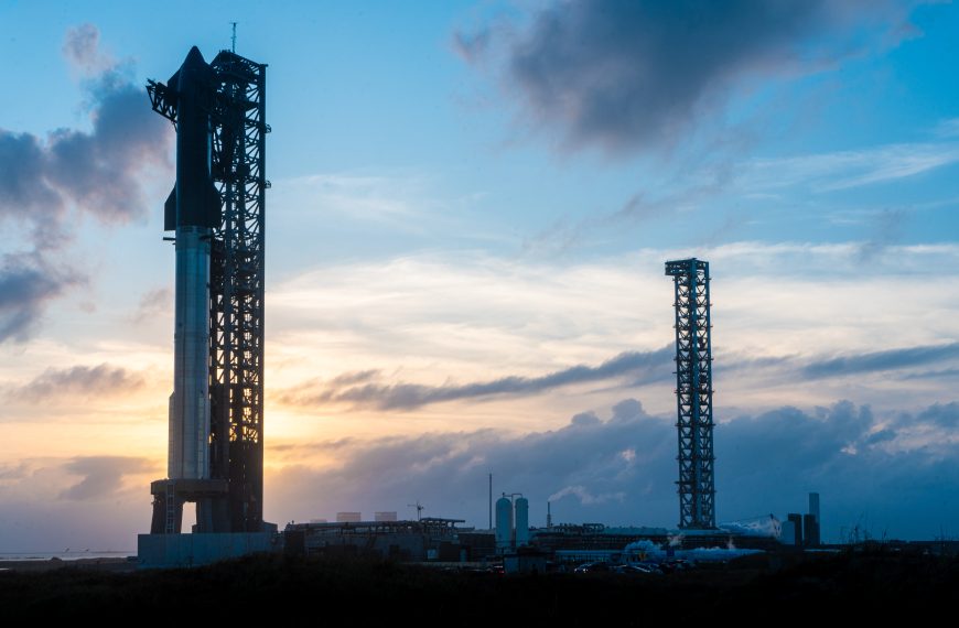 Tym razem sie nie udało. Booster statku Starship wylądował w wodzie