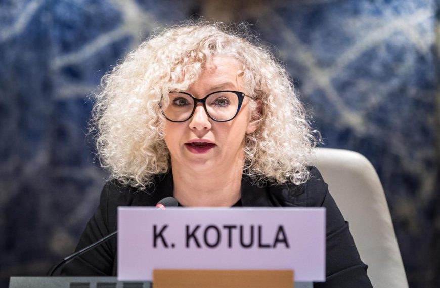 Kotula zarzucała mu molestowanie. Prokuratura umorzyła śledztwo