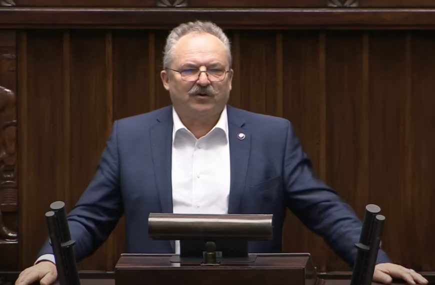 Jakubiak: likwidowania stało się normą dzisiejszego rządu!