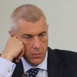 Internauci reagują na wpis Giertycha: „Trzaskowski i Sikorski lokajami Andrzeja Dudy, tylko do tego się nadają”