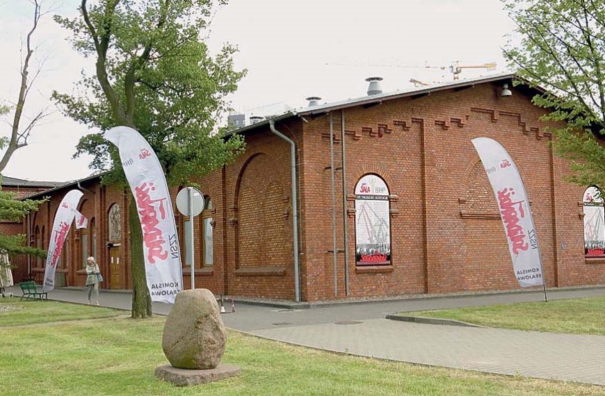 To budzi oburzenie. Hołownia chce rozpocząć kampanię w historycznej sali Stoczni Gdańskiej
