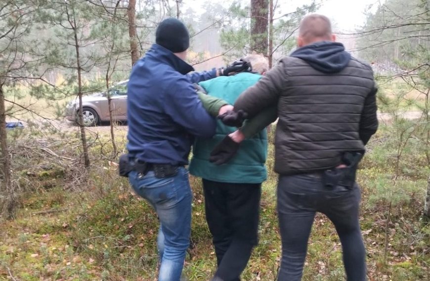 Tygodniami ukrywał się w lesie. Miał powód