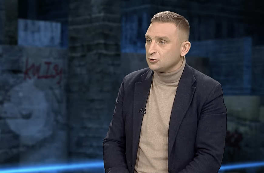 Bąkiewicz: brak przewidywania zagrożeń ze strony Tuska, powinno go dyskwalifikować politycznie na zawsze!