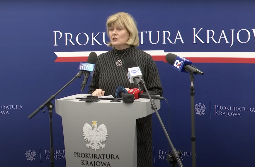 Więzienie za niewygodne pytanie? W sieci wrze po akcji Adamiak-Jelonek! [KOMENTARZE]