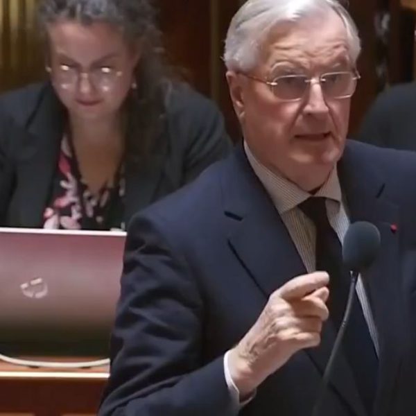 Macron oczekuje upadku rządu.&hellip;