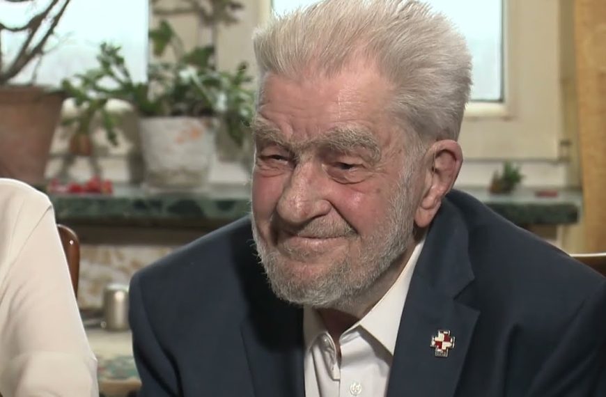 Andrzej Gwiazda: W 1987 roku Donald Tusk ogłosił swoją deklarację: „polskość to nienormalność”