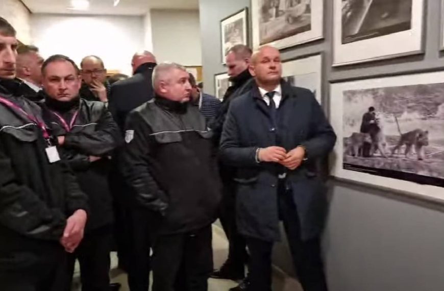 Pomagali pacyfikować media publiczne. Teraz mają ciepłą posadkę…