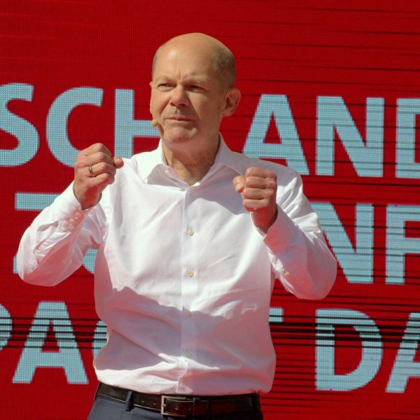 SPD Scholza traci poparcie.&hellip;