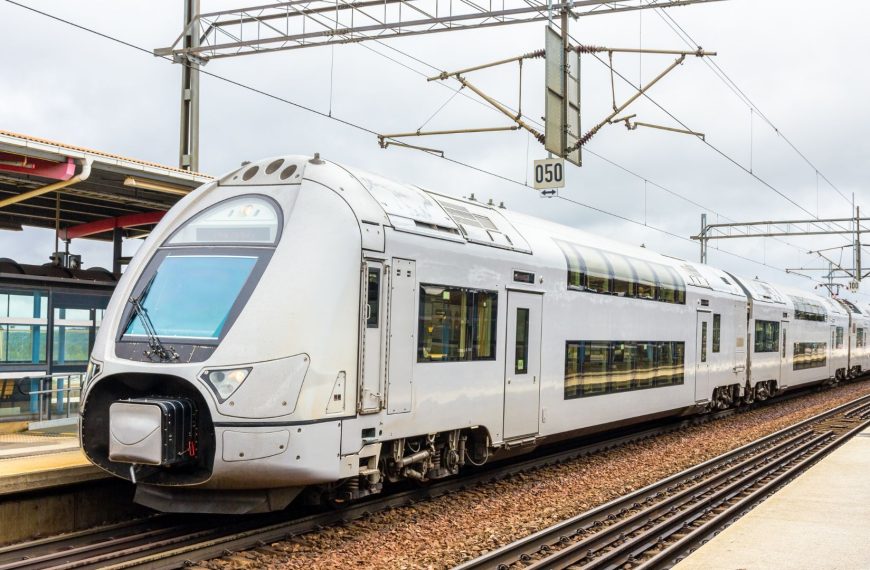 Czy PKP Intercity zakupi nowe piętrowe pociągi?