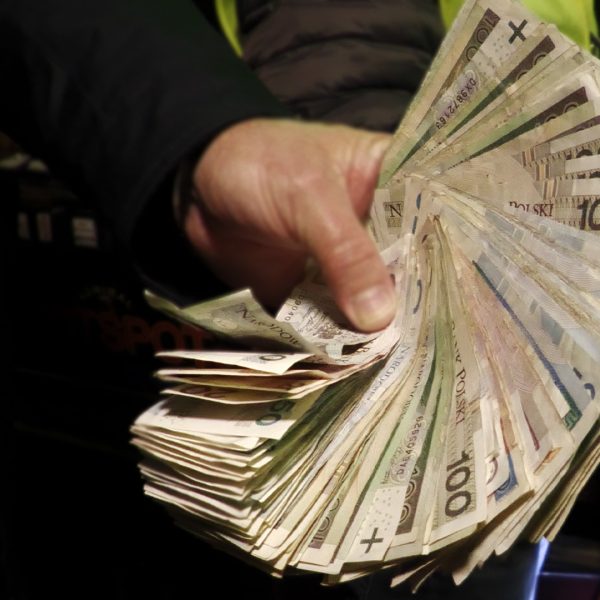 Towar o wartości 40 mln zł i zatrzymanie 8 osób. Co to za akcja?