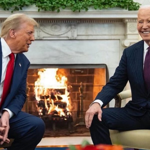 Joe Biden zrobił Donaldowi Trumpowi prezent na odchodne