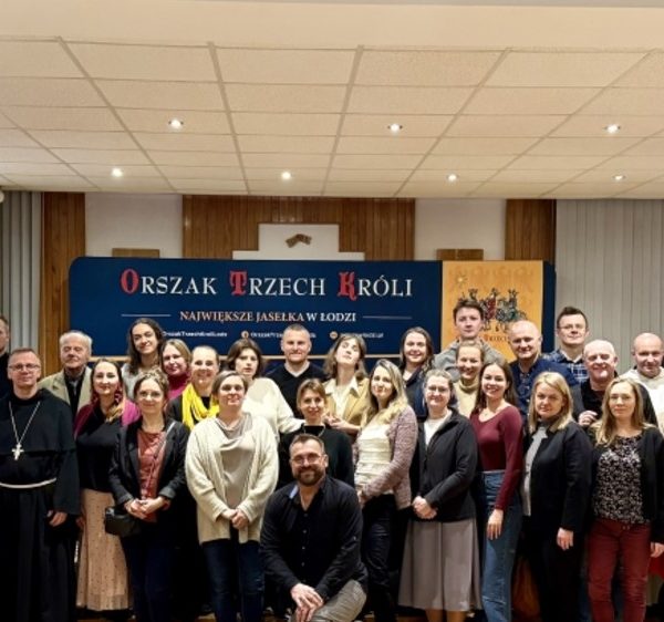 Orszak Trzech Króli 2025 ze zbiórką na zniszczone powodzią szkoły w Nysie