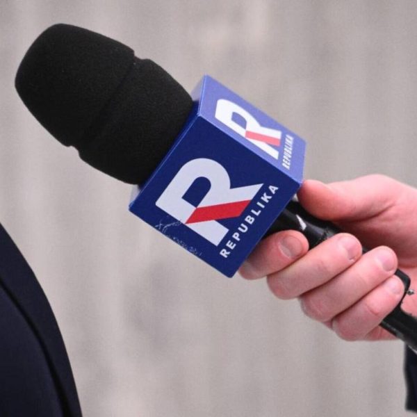Republika prawie na podium oglądalności naziemnej TV