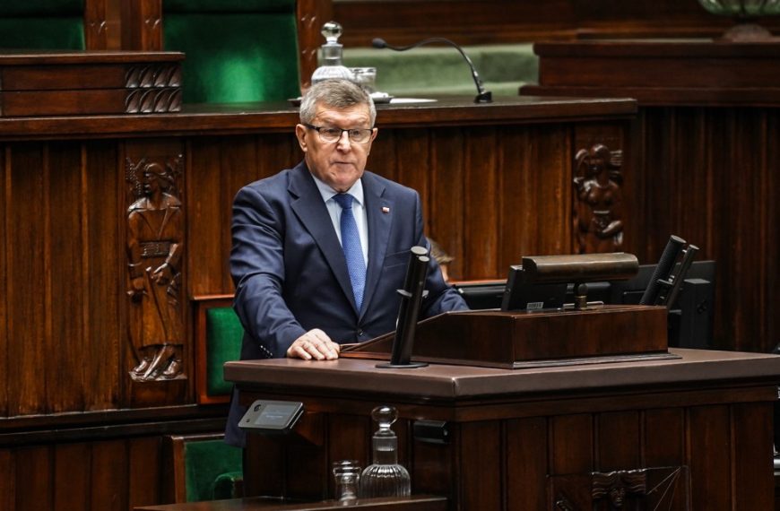 Projekt budżetu wrócił do Komisji Finansów Publicznych