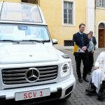 Papież ma nowego, elektrycznego papamobile