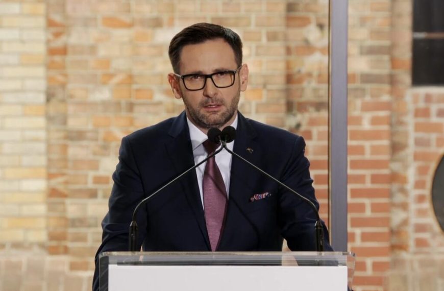 Obajtek oskarża obecny zarząd ORLEN-u o działania na szkodę spółki – złożył zawiadomienie do prokuratury