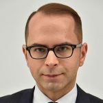 Szczerba nieudolnie atakuje Nawrockiego. Internauci proponują: „Zajmij się waszymi, prawdziwymi aferami?”